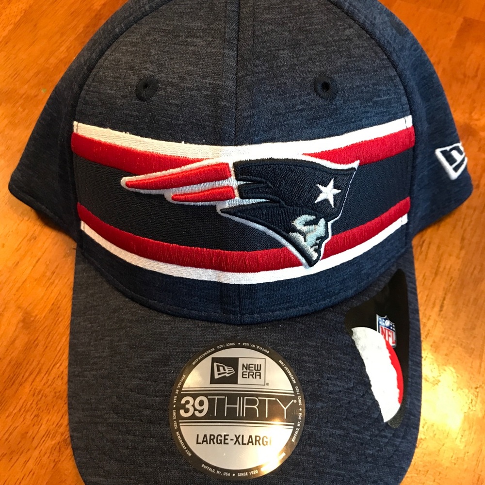New England Patriots New Era NFL Sideline On Field 39Thirty Flex Fit Hat (L/XL)